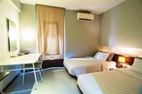 S2 Hotel Bang Saen Bagian luar foto
